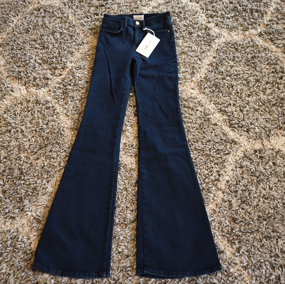 FRAME Le One Flare Jeans in Keller Wash - Picture 2 of 5
